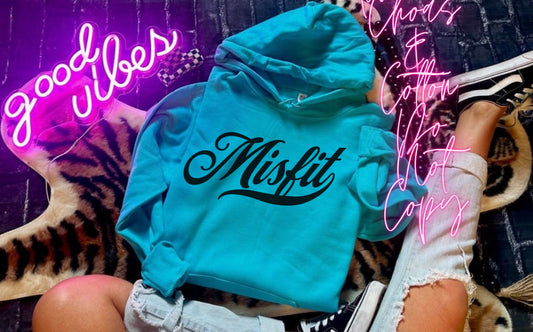 𝔐𝔦𝔰𝔣𝔦𝔱 𝔥𝔬𝔬𝔡𝔦𝔢