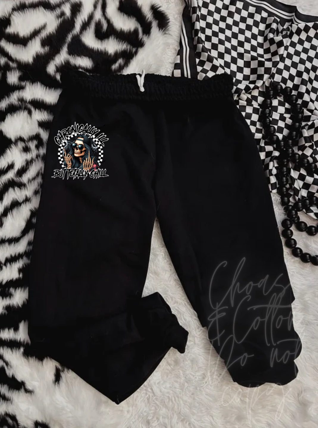 ℭ𝔥𝔯𝔬𝔫𝔦𝔠𝔞𝔩𝔩𝔶 ℑ𝔩𝔩 𝔰𝔴𝔢𝔞𝔱𝔰