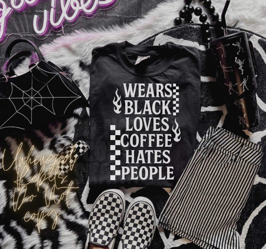 𝖂𝖊𝖆𝖗𝖘 𝖇𝖑𝖆𝖈𝖐 𝖍𝖆𝖙𝖊𝖘 𝖕𝖊𝖔𝖕𝖑𝖊 𝖙𝖊𝖊