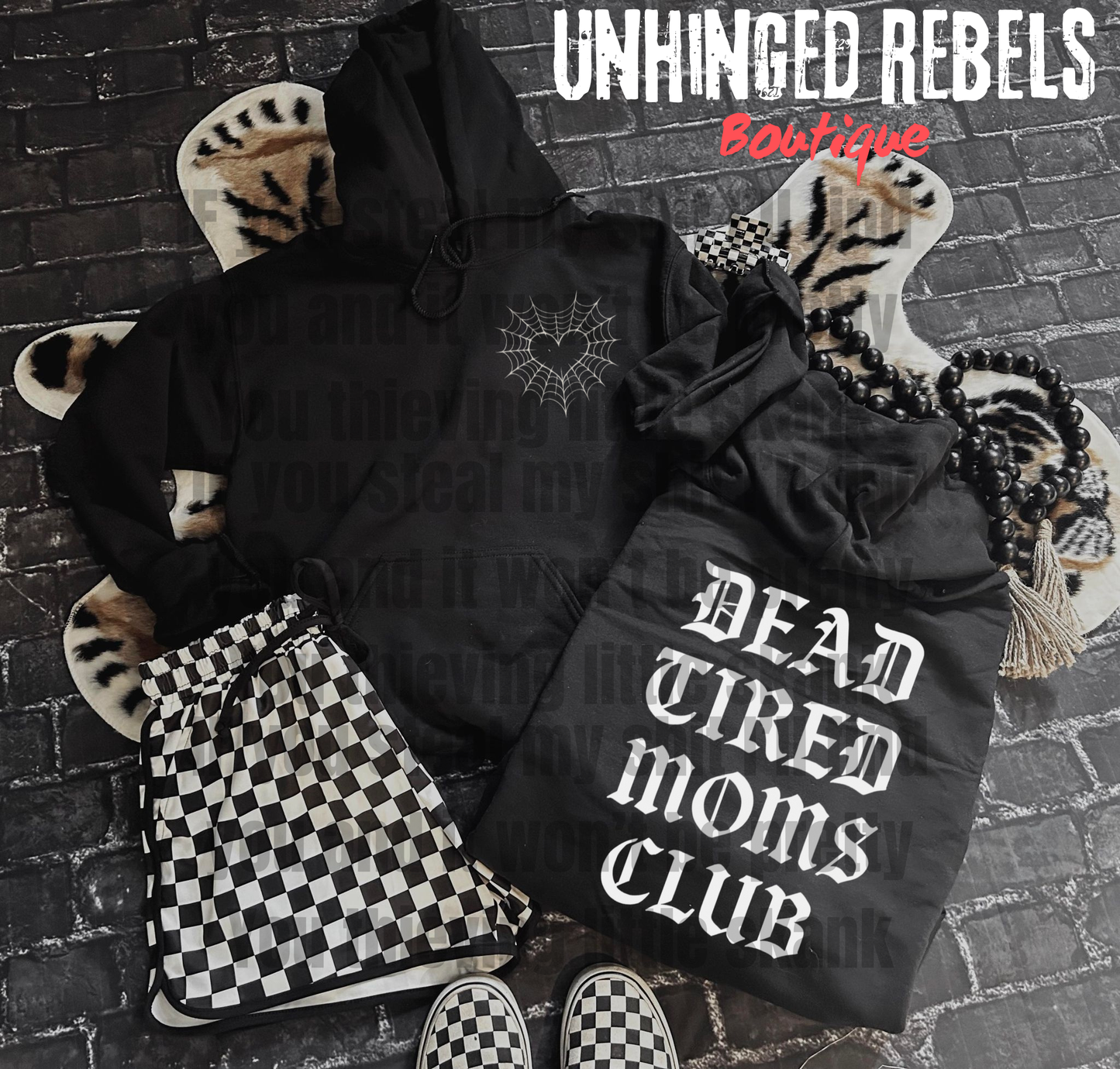 𝕯𝖊𝖆𝖉 𝖒𝖔𝖒𝖘 𝖙𝖎𝖗𝖊𝖉 𝖈𝖑𝖚𝖇 𝖍𝖔𝖔𝖉𝖎𝖊